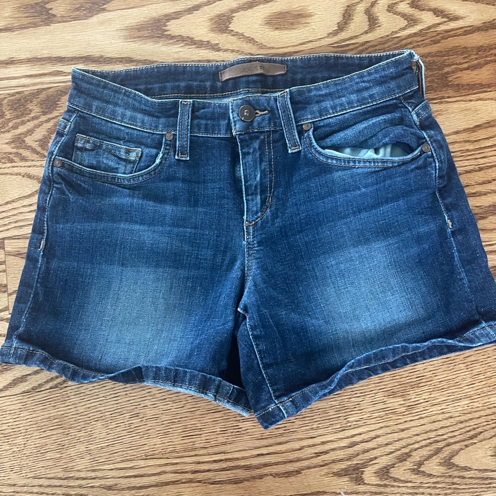 Joe’s Edlyn size 25 shorts